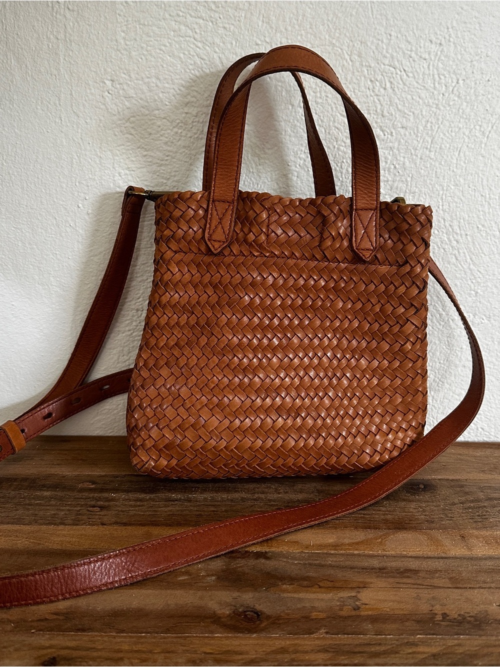 Madewell Woven Small Transport Bag - Picture 5 of 7